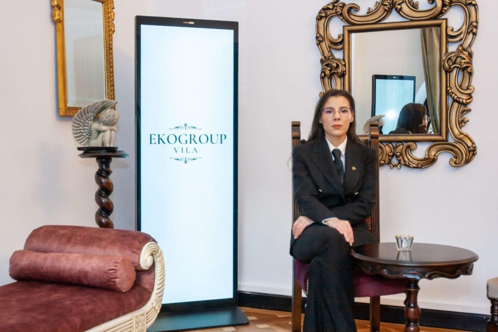 alexandra chivu, senior copywriter, ekogroup