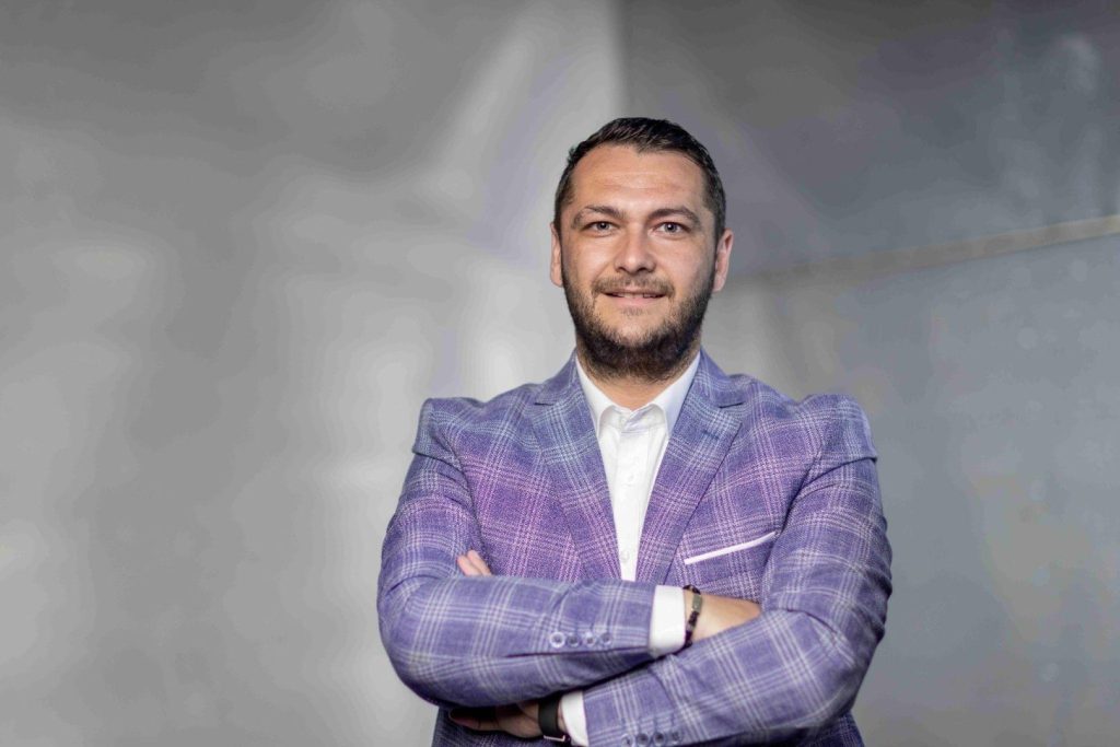 Bogdan Steriopol, expert în comunicarea strategică