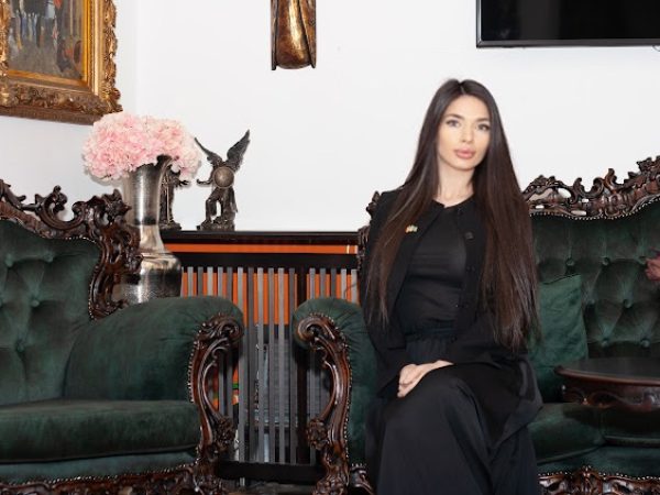 Mălina Constantin
