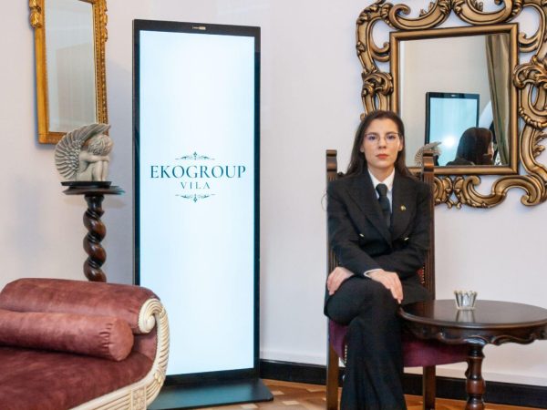 alexandra chivu, senior copywriter, ekogroup